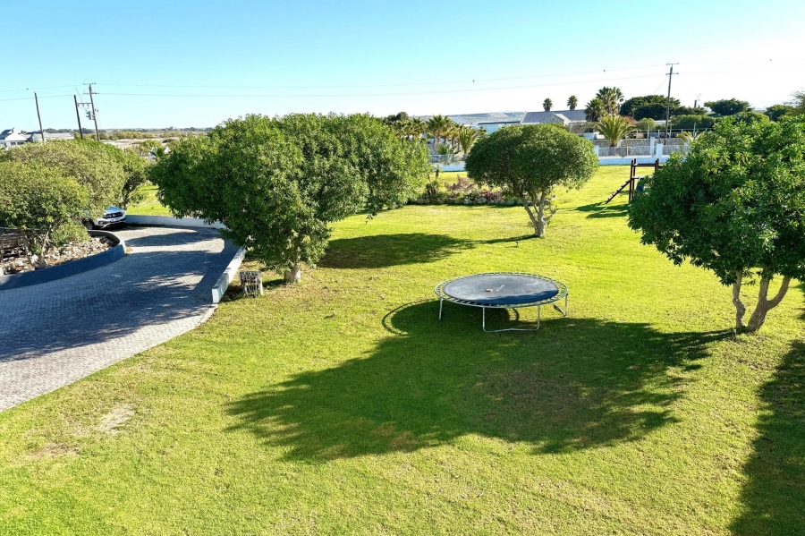 9 Bedroom Property for Sale in Long Acres Country Estate Western Cape